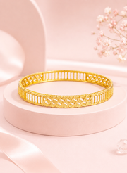 AD-Studded Tri-Patterned Gold Plated Bangles (Set of 4)